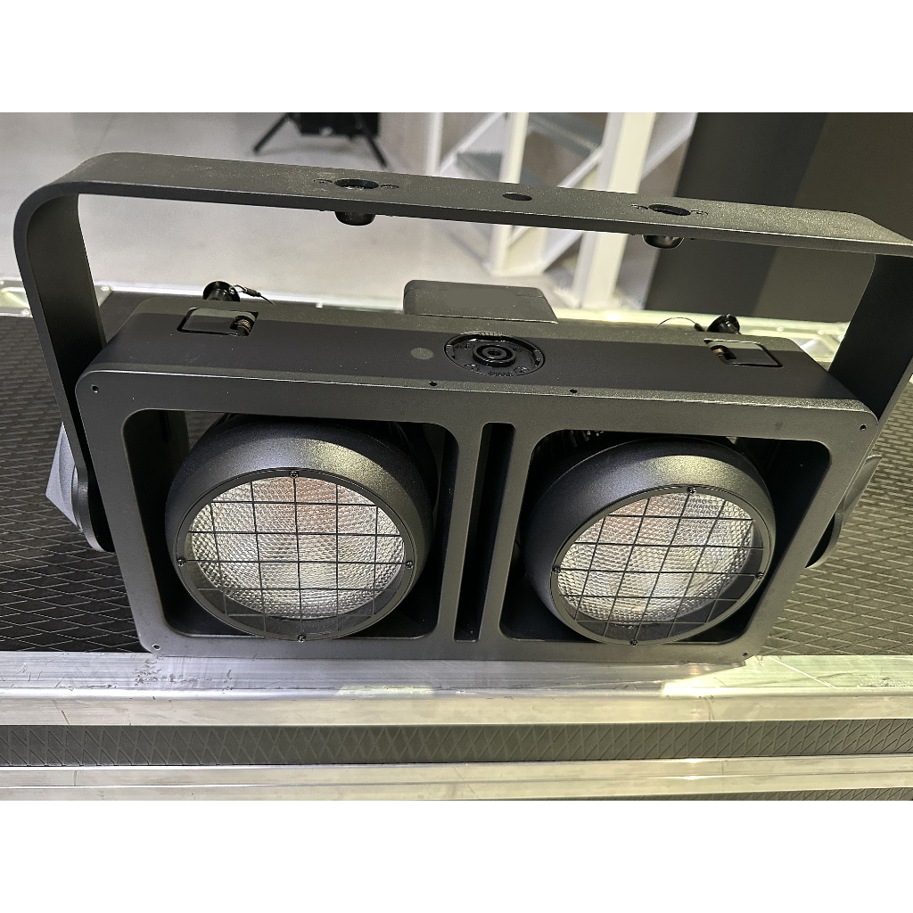 Used Chauvet Strike Array 2 for sale