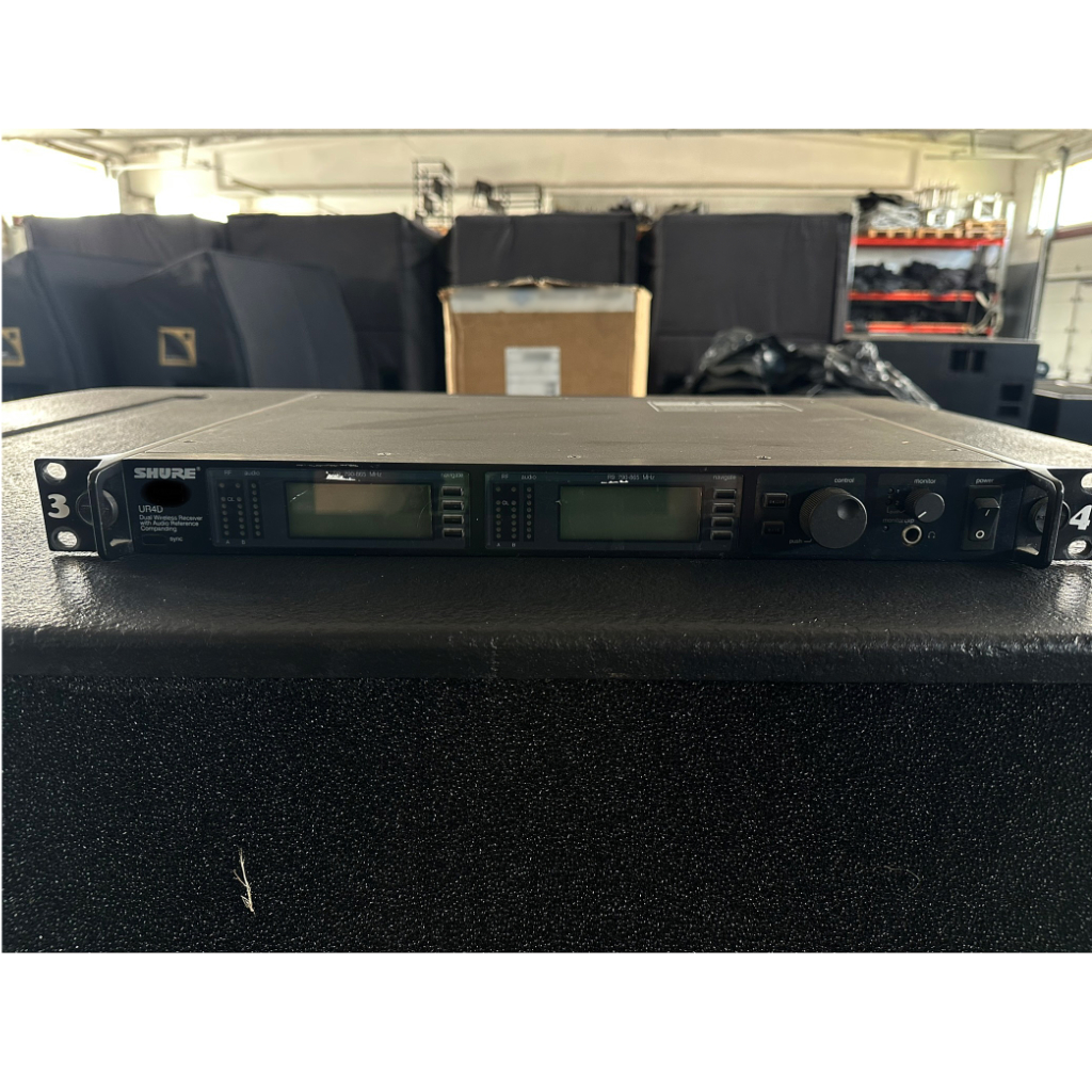 Used Shure UHF-R UR4D R9 for sale