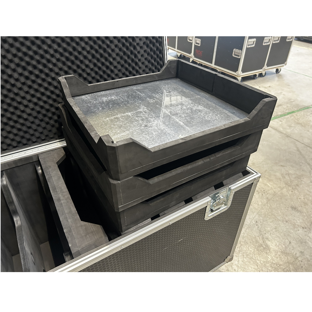 ROE LED flightcase- Like New