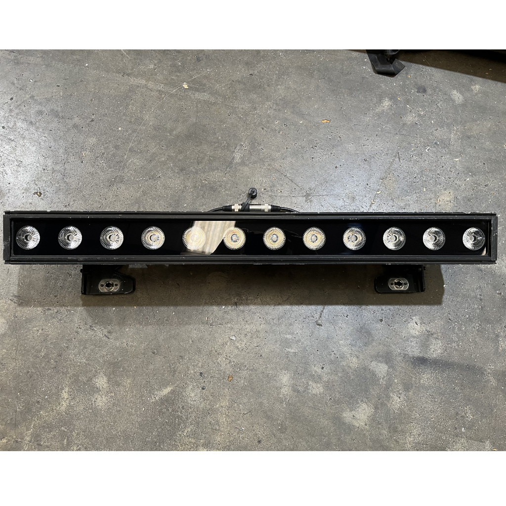 Used Elation SIXBAR 1000 IP for sale