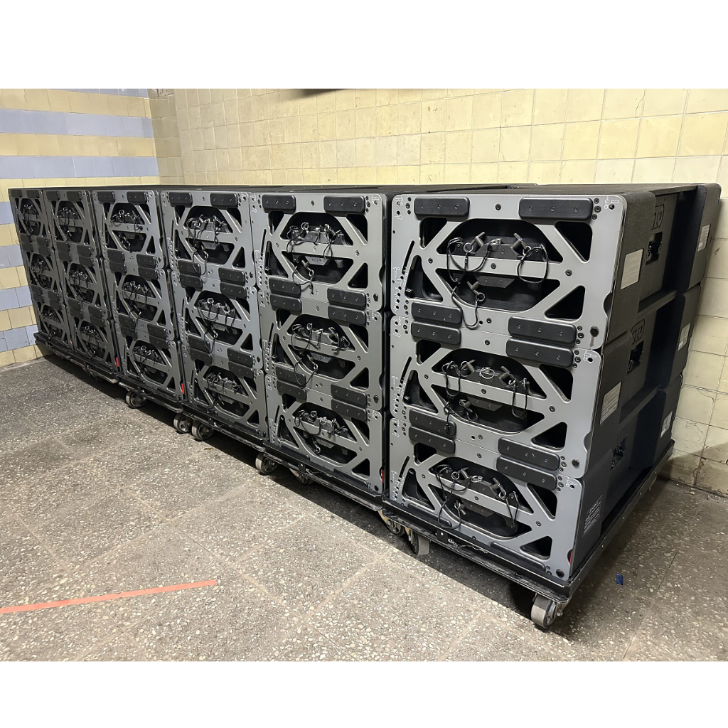 Used Outline C-12 Silver Package for sale