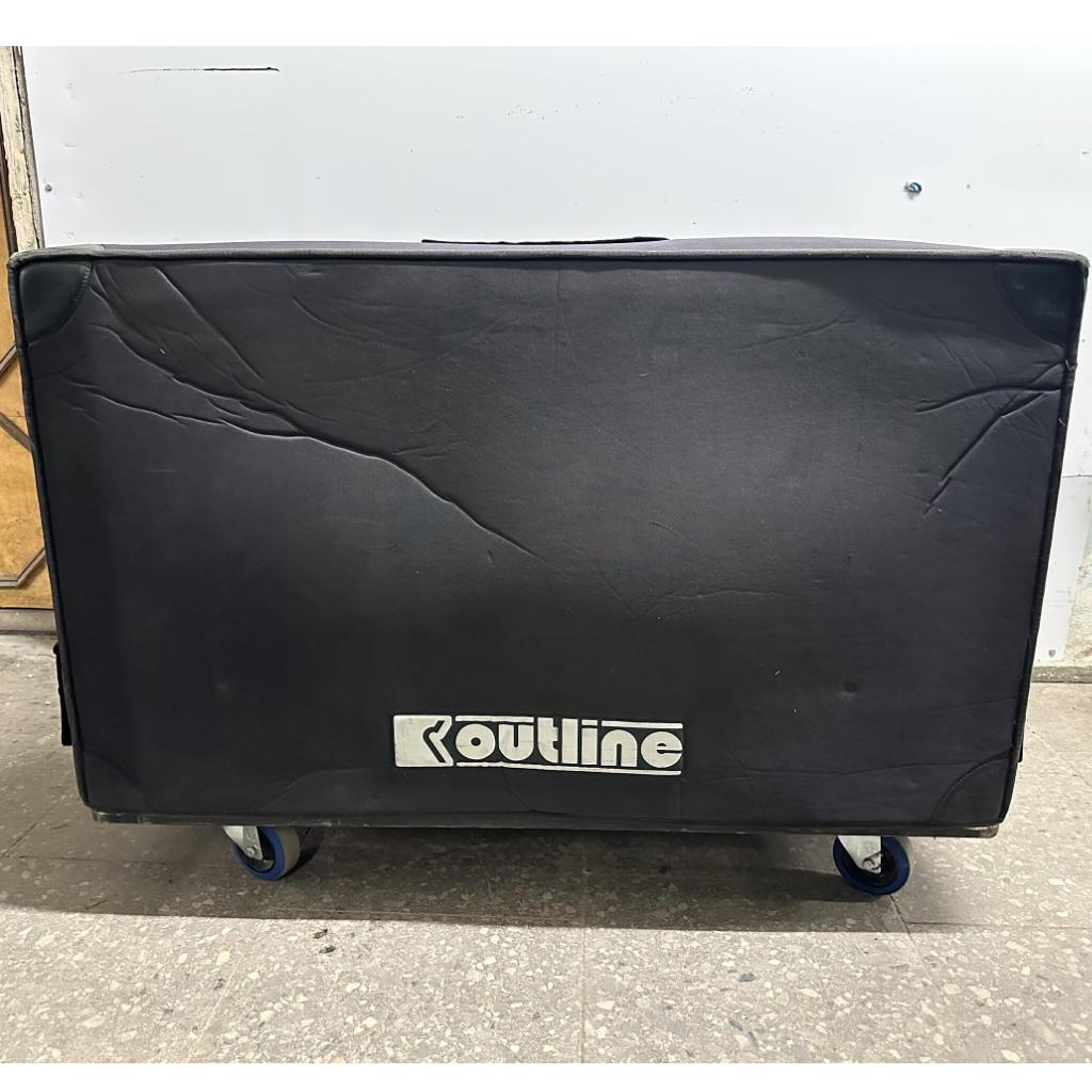 Used Outline C-12 Silver Package for sale