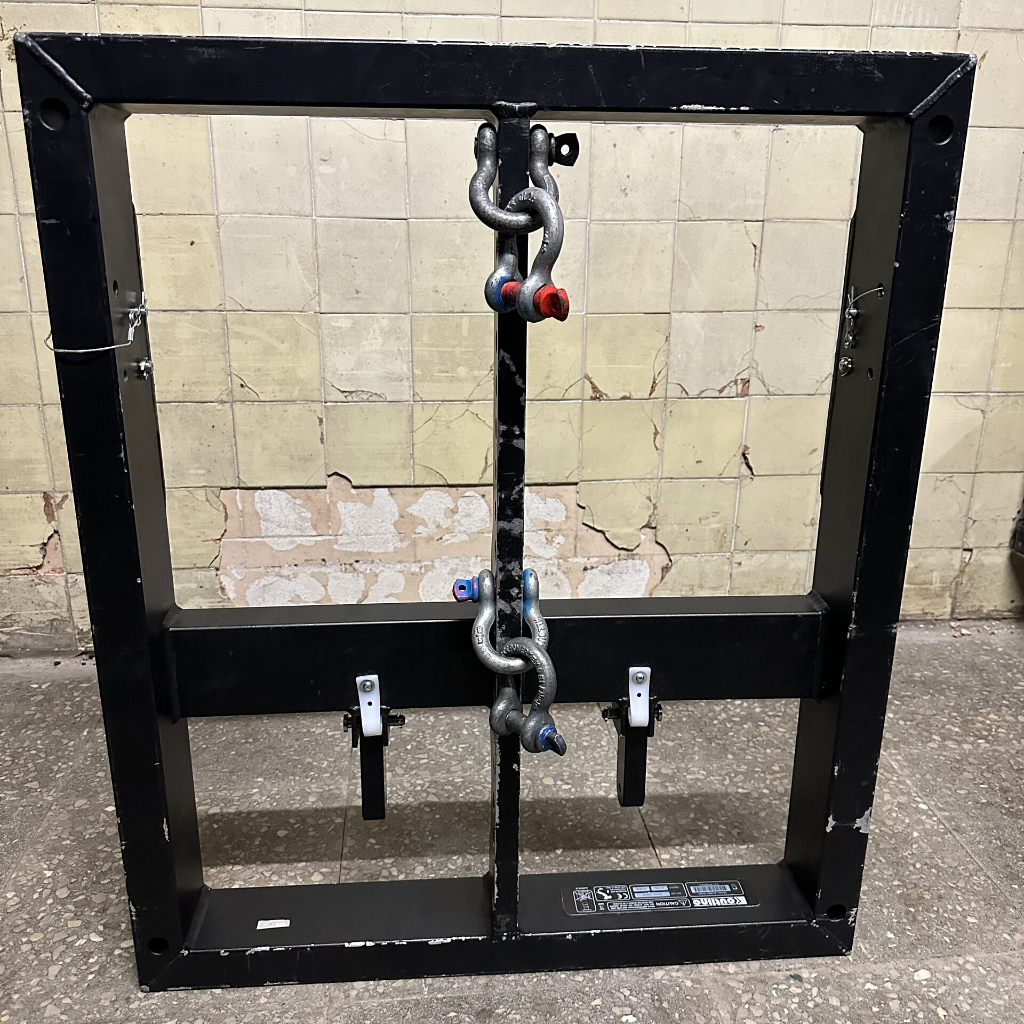 Used Outline C-12 Silver Package for sale
