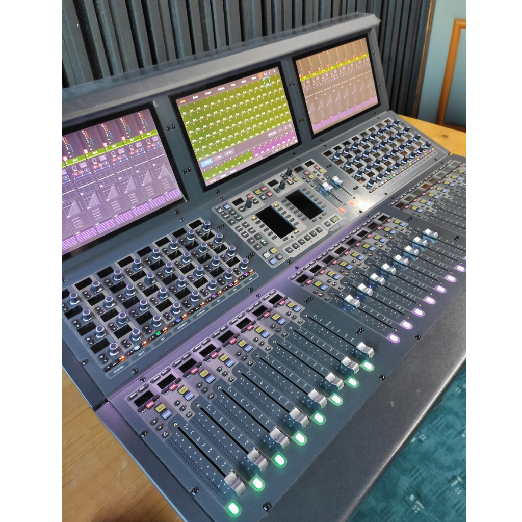 Used AVID VENUE S6L Package for sale