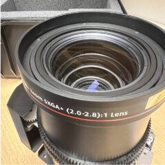 Used Barco TLD+ 2.0-2.8 Barco / R9862020 Standard Zoom for sale