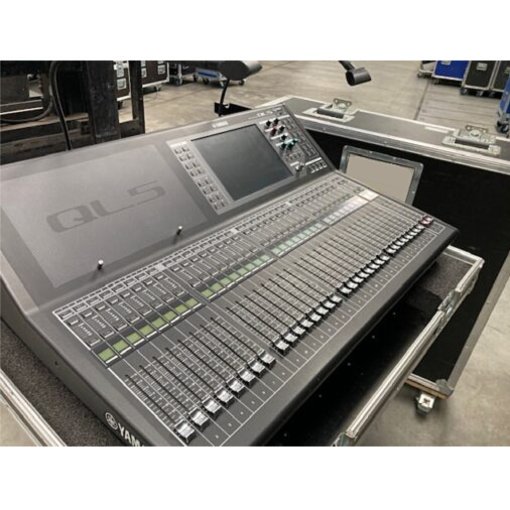 Used Yamaha QL5 for sale