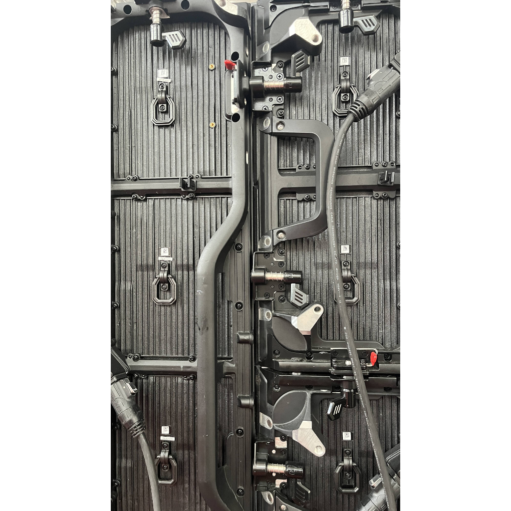 Used Like NEW Unilumin UGMII Outdoor 3.9 mm LED Wall for sale