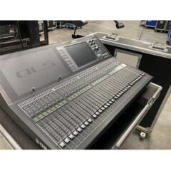 Used Yamaha QL5 for sale