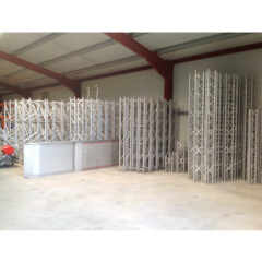 Used Slick 2 Ton Ground Support System - 6 leg for sale