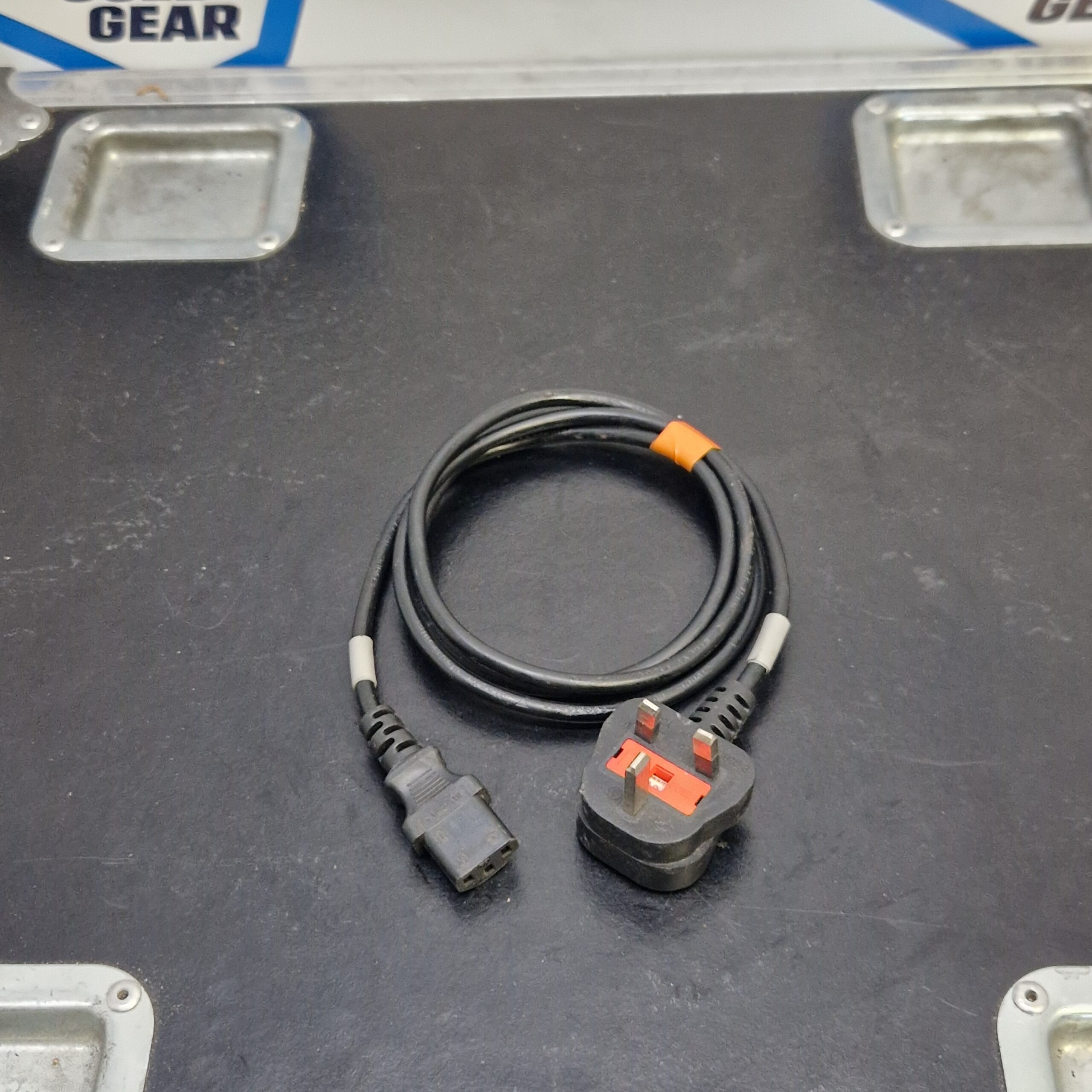 13amp > IEC Cable 1.5m