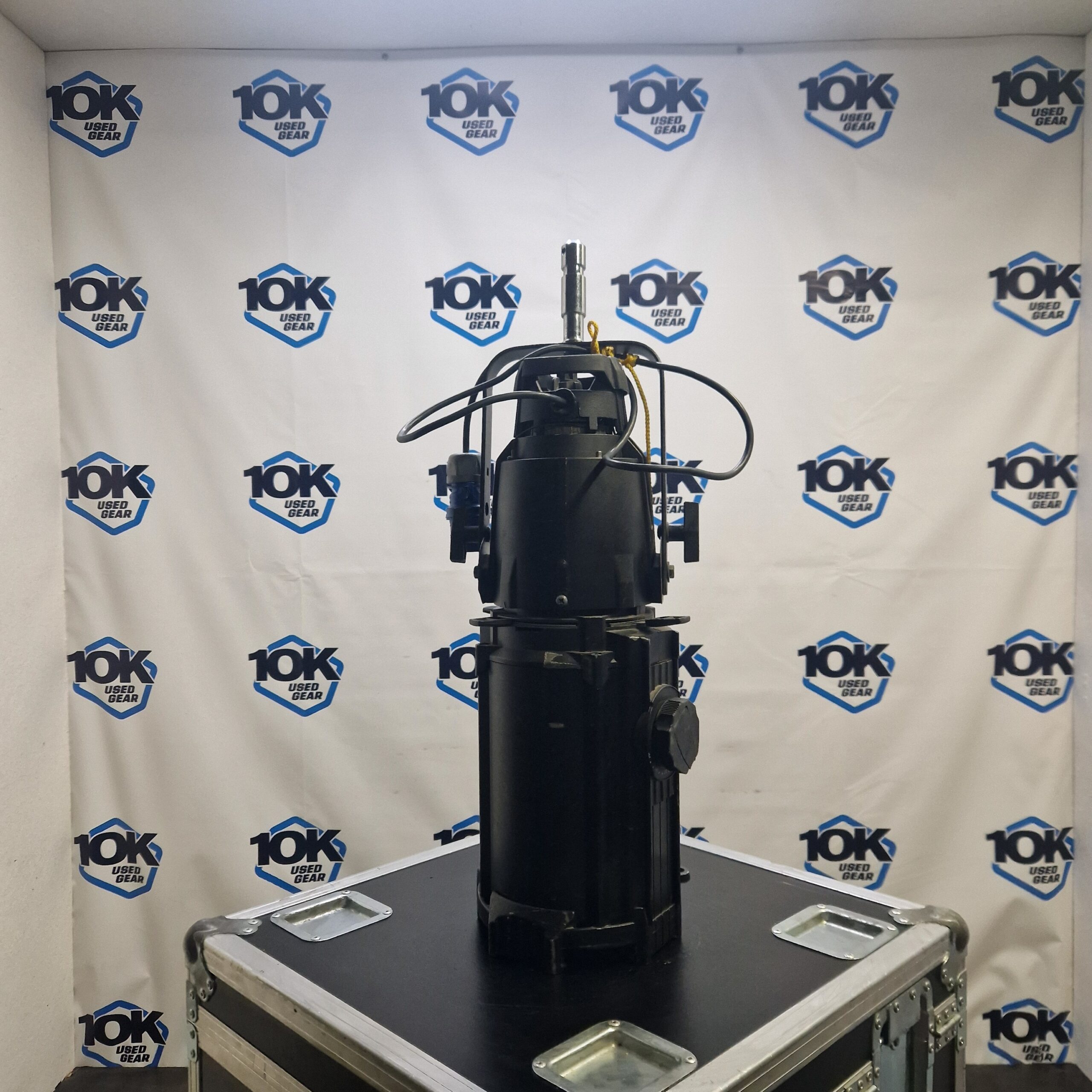 Used ETC Source four zoom 25-50° 750w for sale