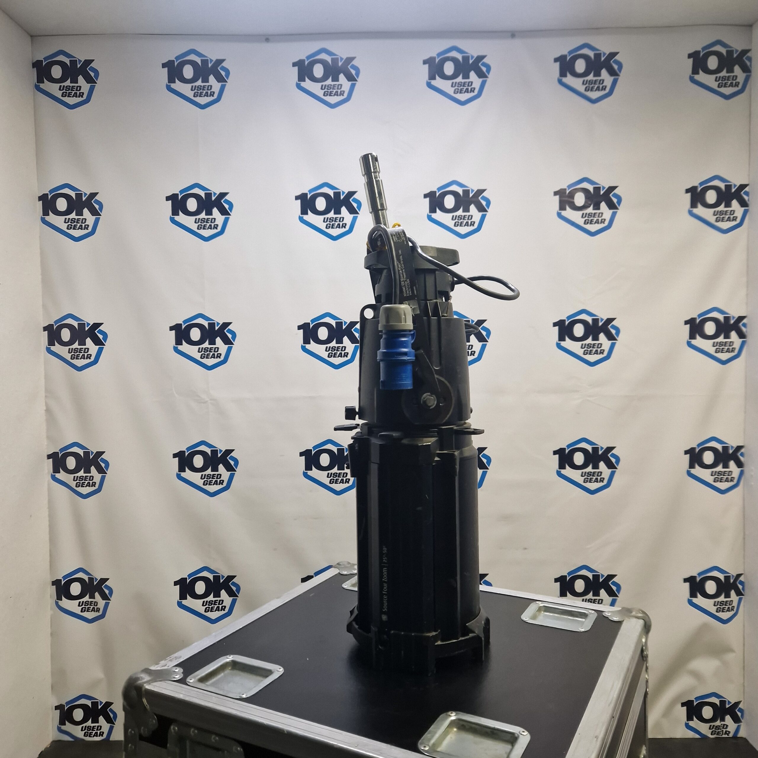 Used ETC Source four zoom 25-50° 750w for sale