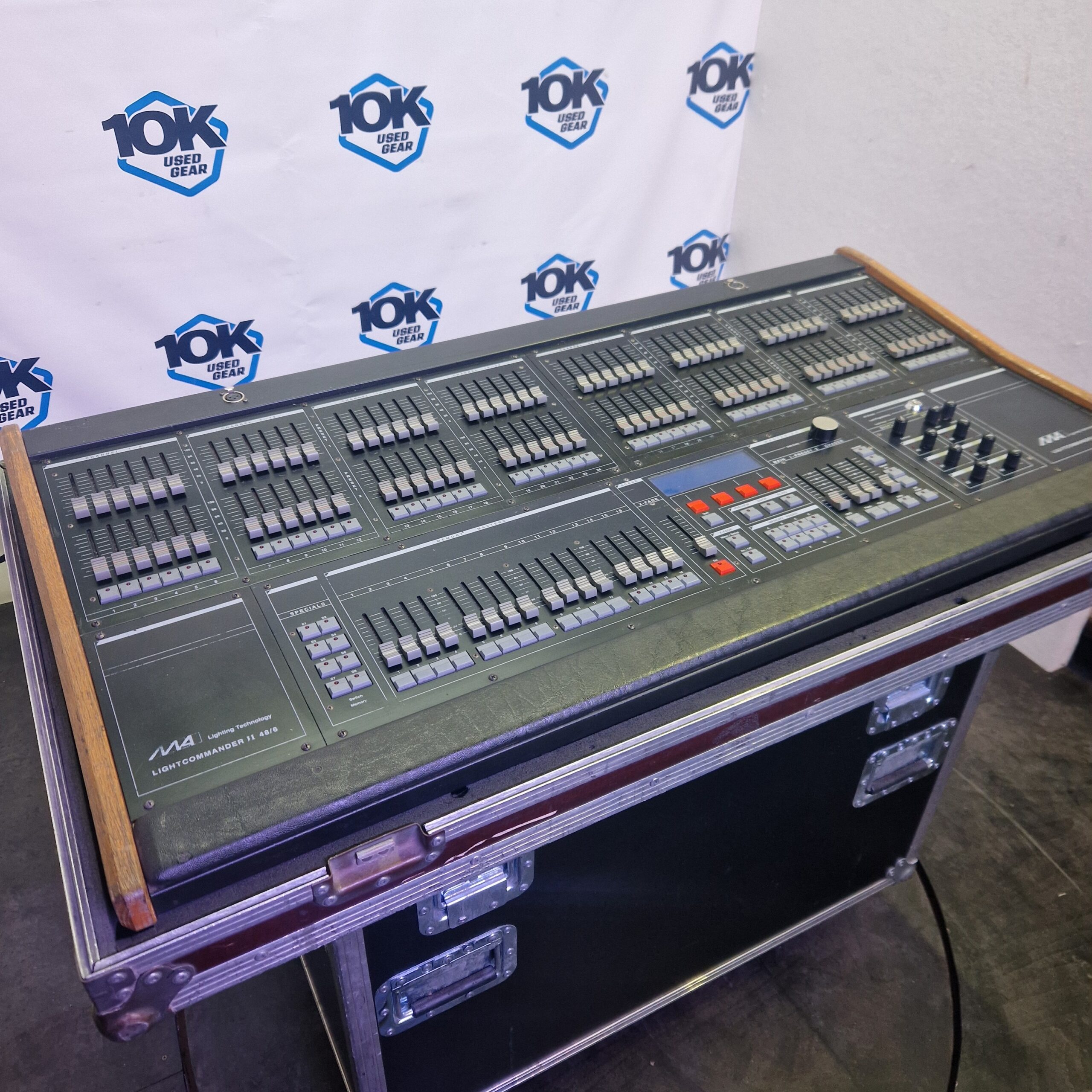 Used MA Lightcommander II 48/6 for sale