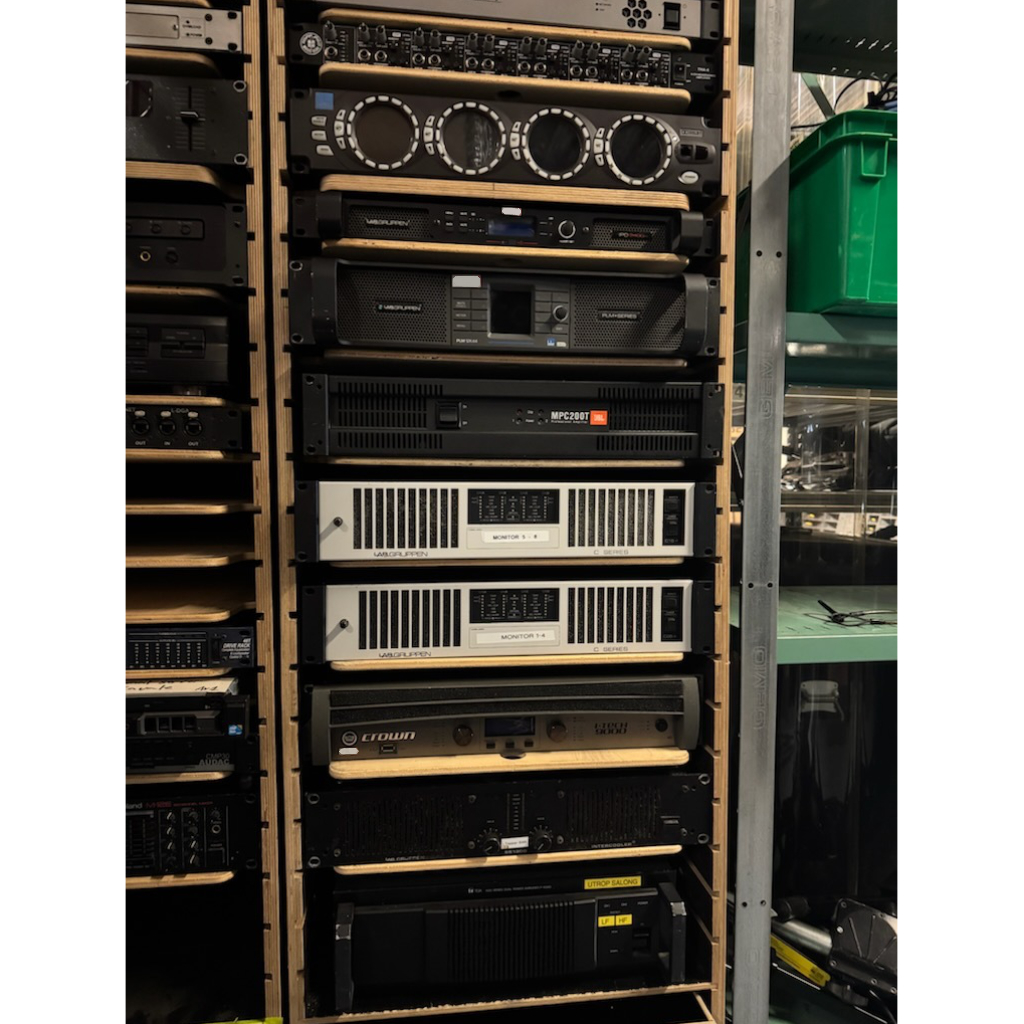 Used Lab gruppen C16:4 for sale
