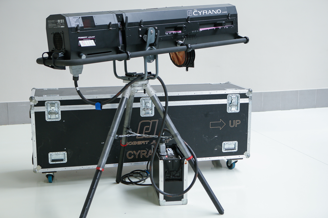 Used Robert Juliat Cyrano 2,5K for sale