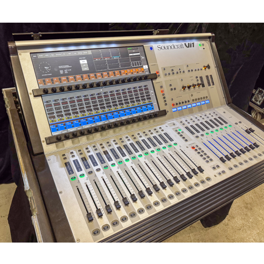 Used Soundcraft VI1 & Compact Stagebox for sale