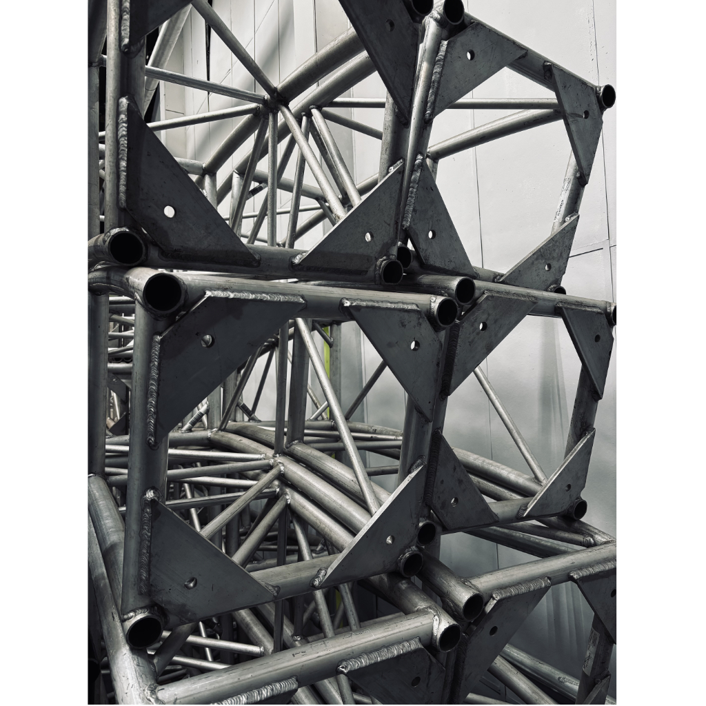 Used LiteStructures Medium Duty 52cm Truss Circle - 10m OD (Silver) for sale