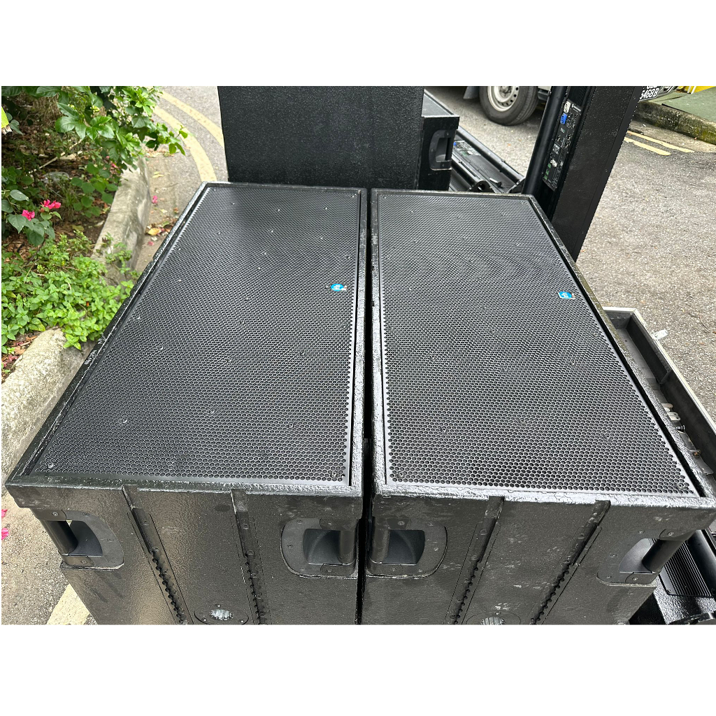 Used Yamaha PM5D, PW800W, DSP5D, DCU5D & Renkus Heinz ICL Premium Professional Audio Package for sale