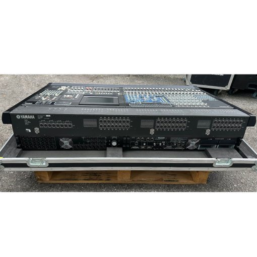 Used Yamaha & Midas Mixing desk bundle for sale