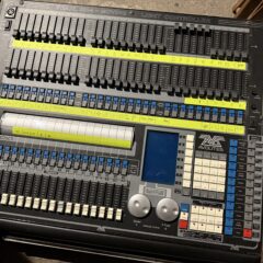 Used Avolites Pearl 2004 for sale