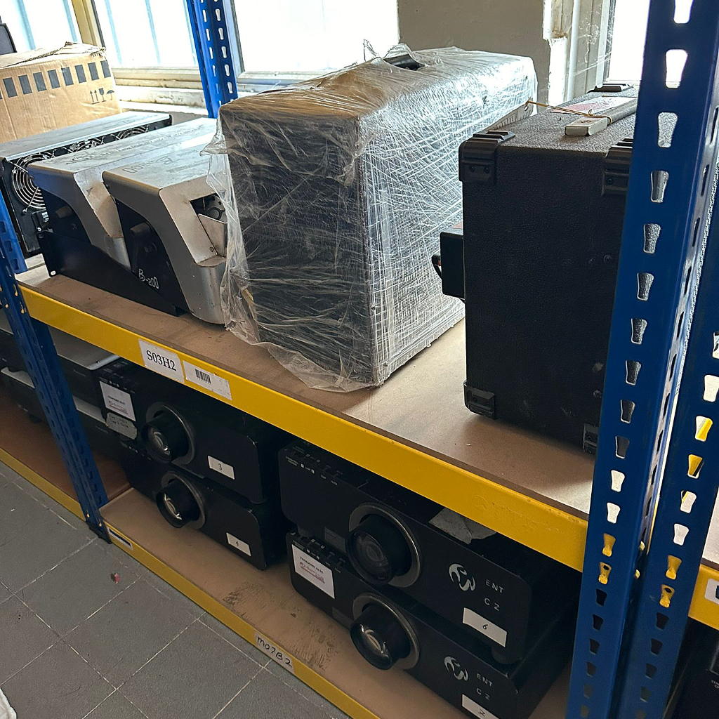 Used Various Projector & accessories bundle for sale