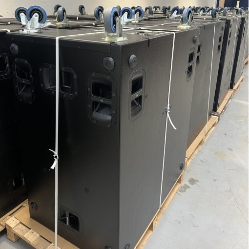 Used KV2 Audio VHD4.21 set for sale