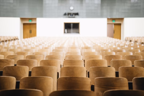 10K Used Gear supplies used event equipment for Education and Training so schools, colleges, universities and training providers can teach on the same brands found in professional venues.