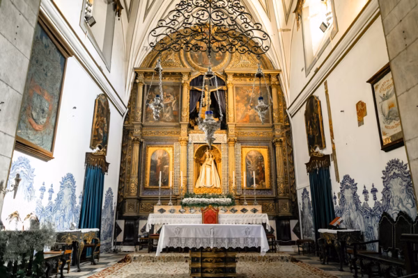 10K Used Gear supplies used event equipment for Houses of Worship so churches, mosques, synagogues and temples can access proven lighting, audio, video, rigging and power without overspending.
