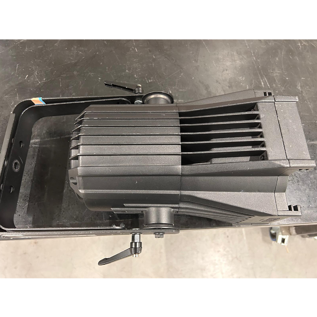 Used Chauvet Ovation P56VW for sale
