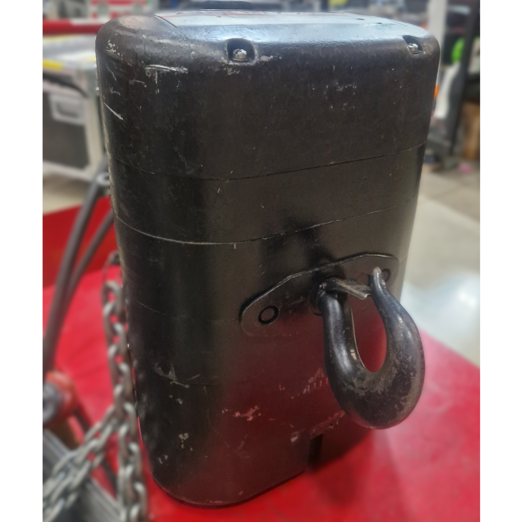 Used CM Lodestar 2000Kg - 25M HOL hoist for sale