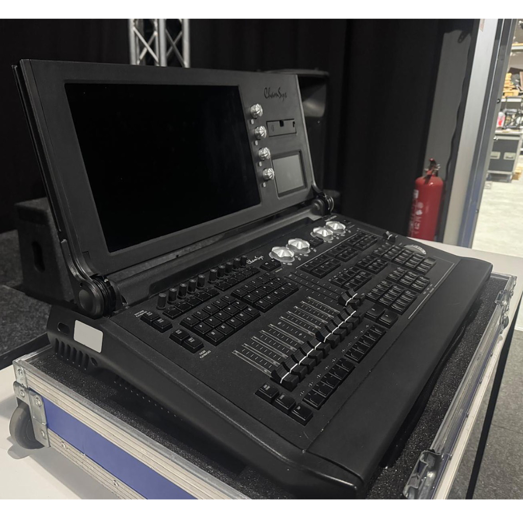 Used Chamsys MQ250 for sale