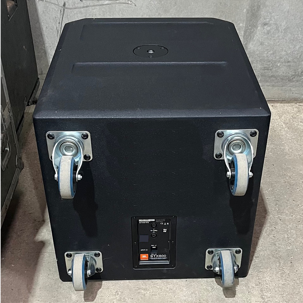 Used JBL STX 818S for sale