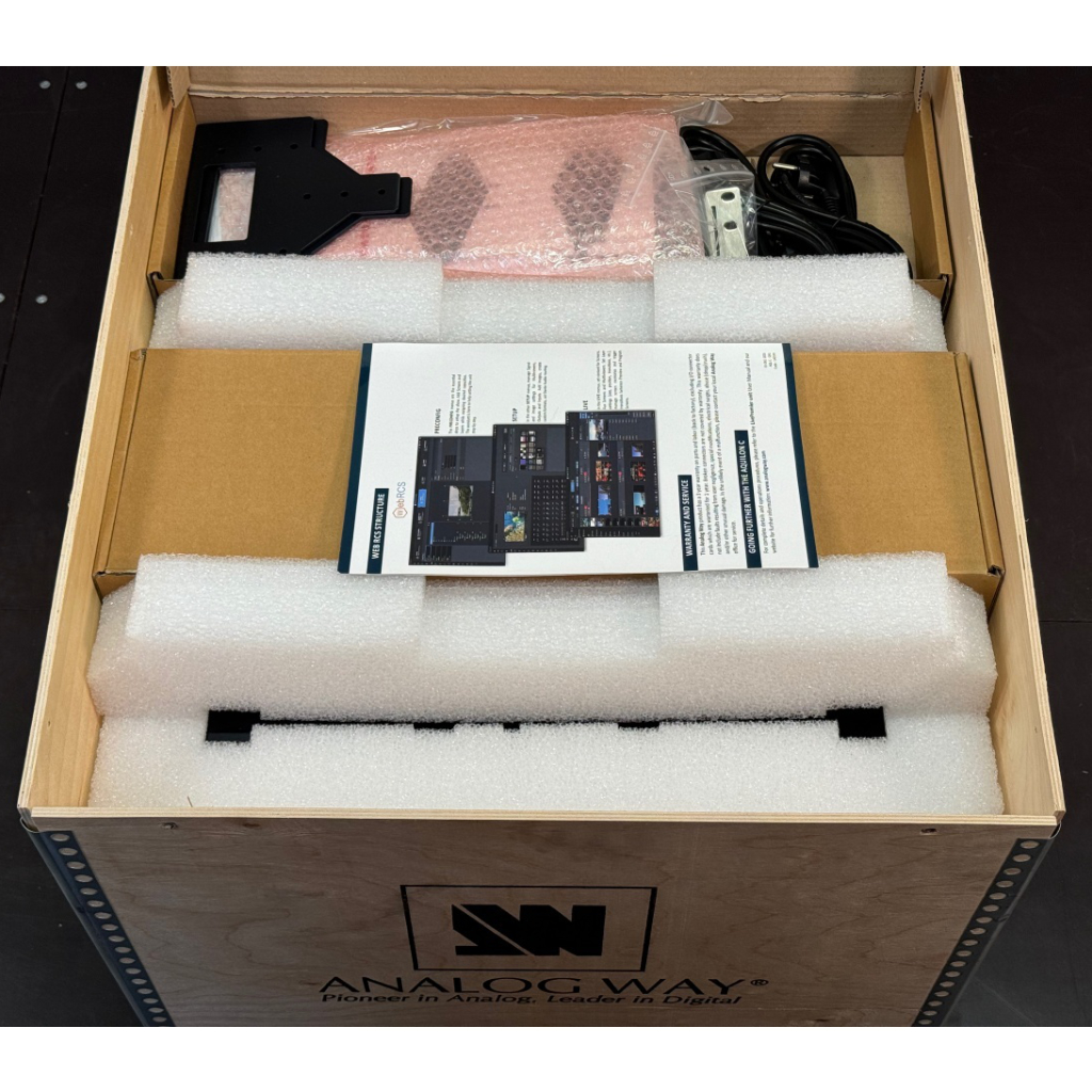 Used Analog Way Aquilon C for sale