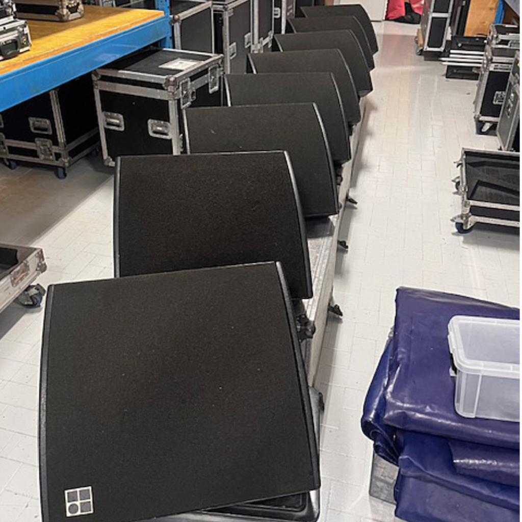 Used d&b Audiotechnik Monitor Max 15 package for sale