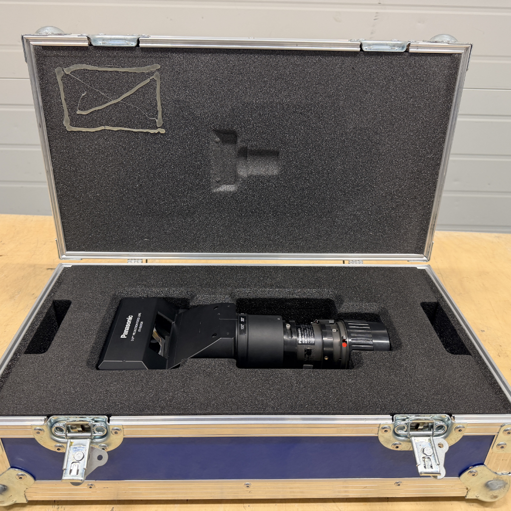 Used Panasonic fixed short throw lens ET-DLE030 for sale