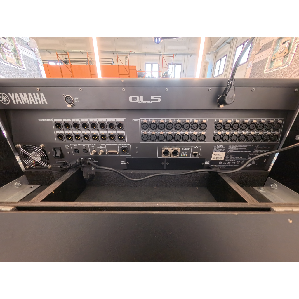 Used Yamaha QL5 for sale