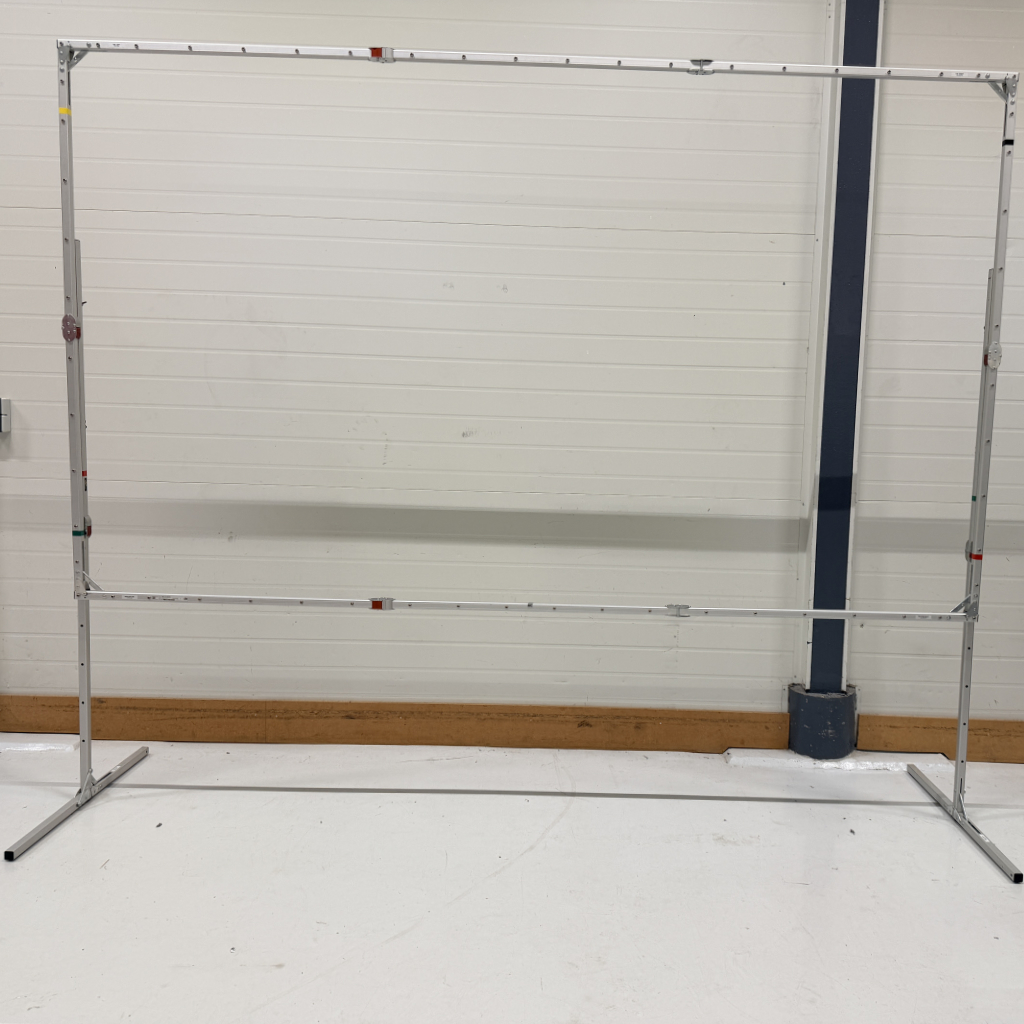 Used Stumpfl screen Monoblox 32- 345x203 cm for sale