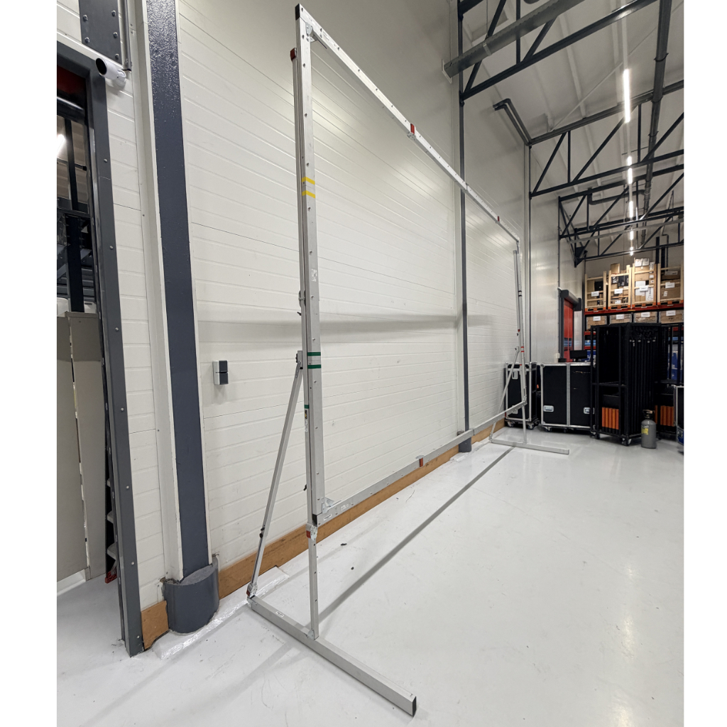 Used Stumpfl screen Monoblox 64- 447x260cm for sale