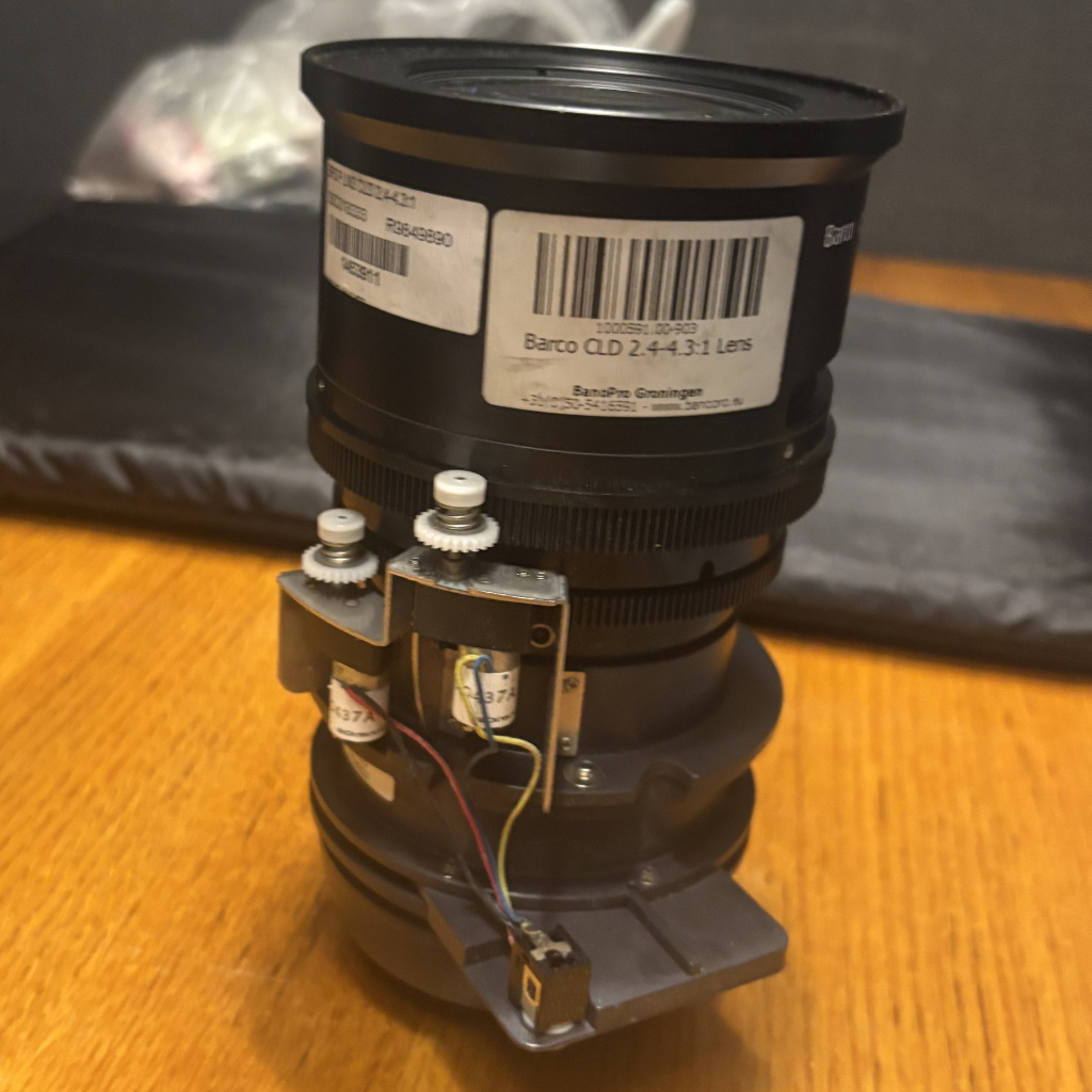 Used Barco CLD lens for sale