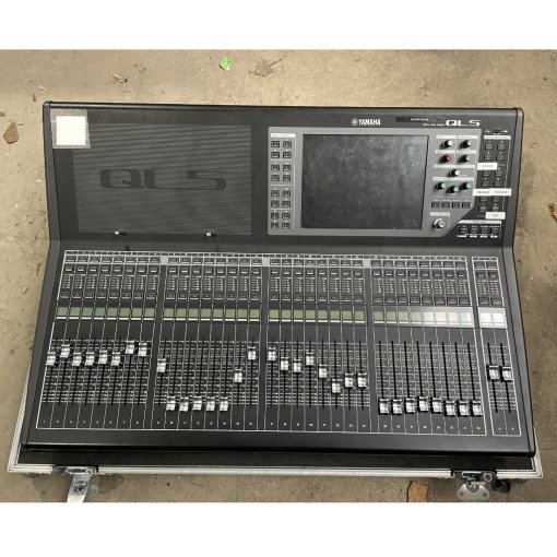 Used Yamaha QL5 for sale