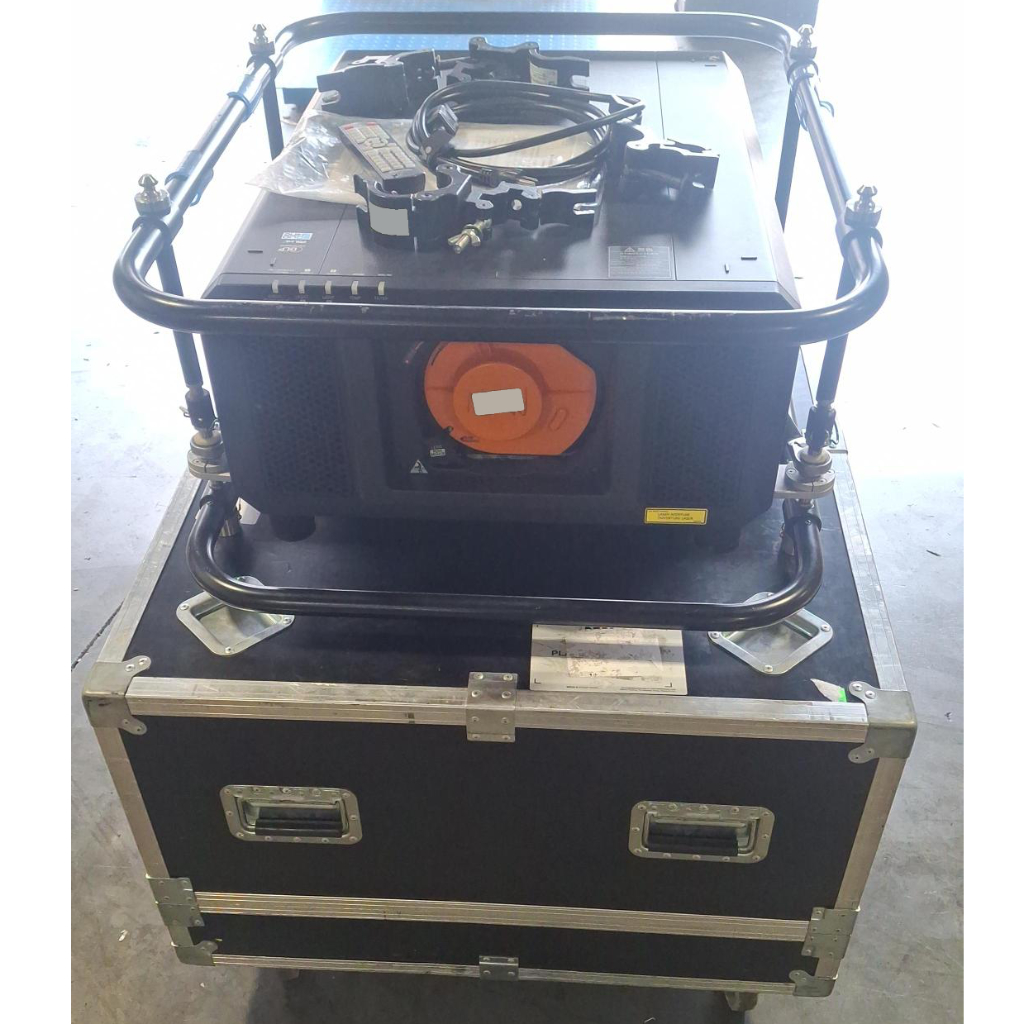 Panasonic PT-RQ13KU