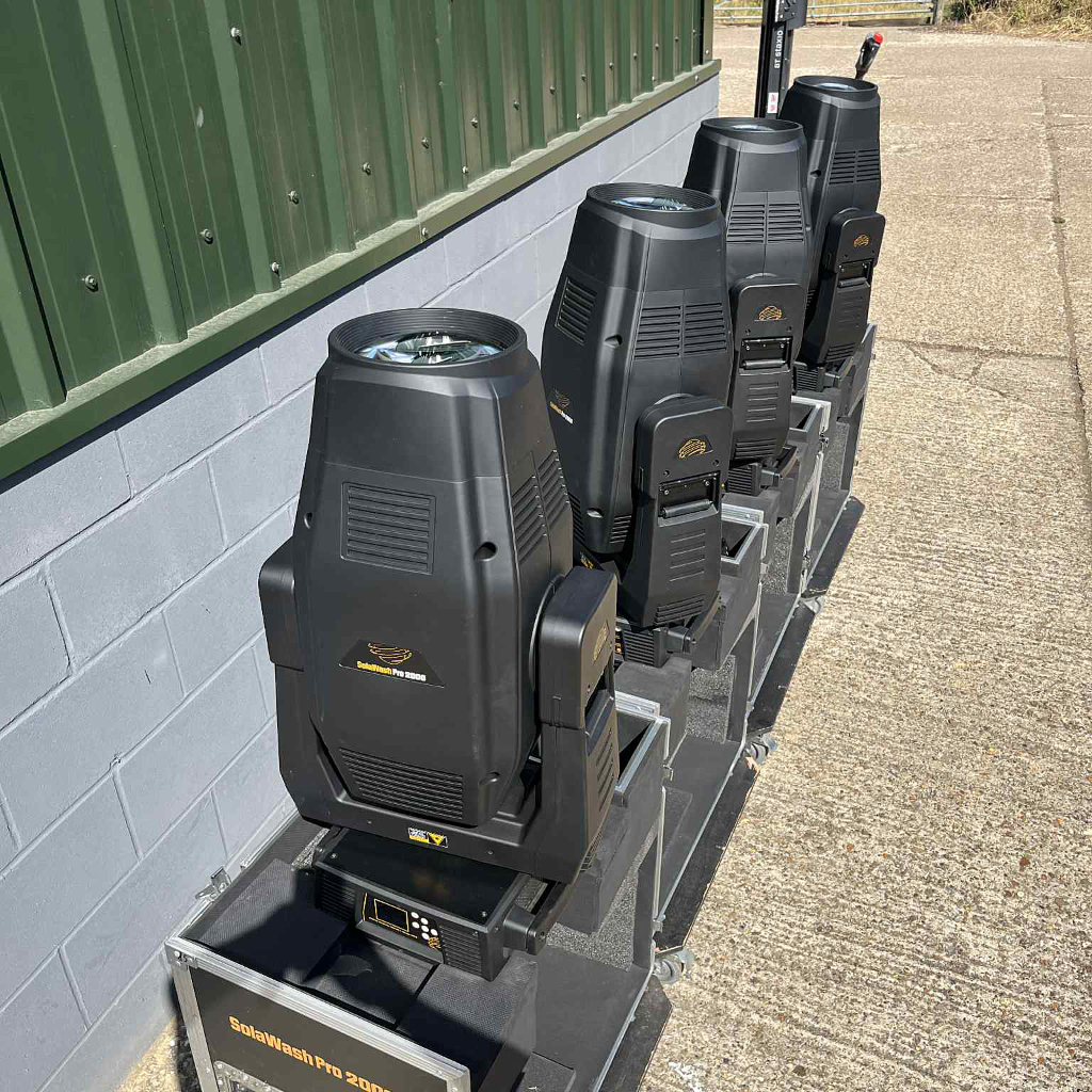 Used High End Systems Solawash pro 2000 for sale
