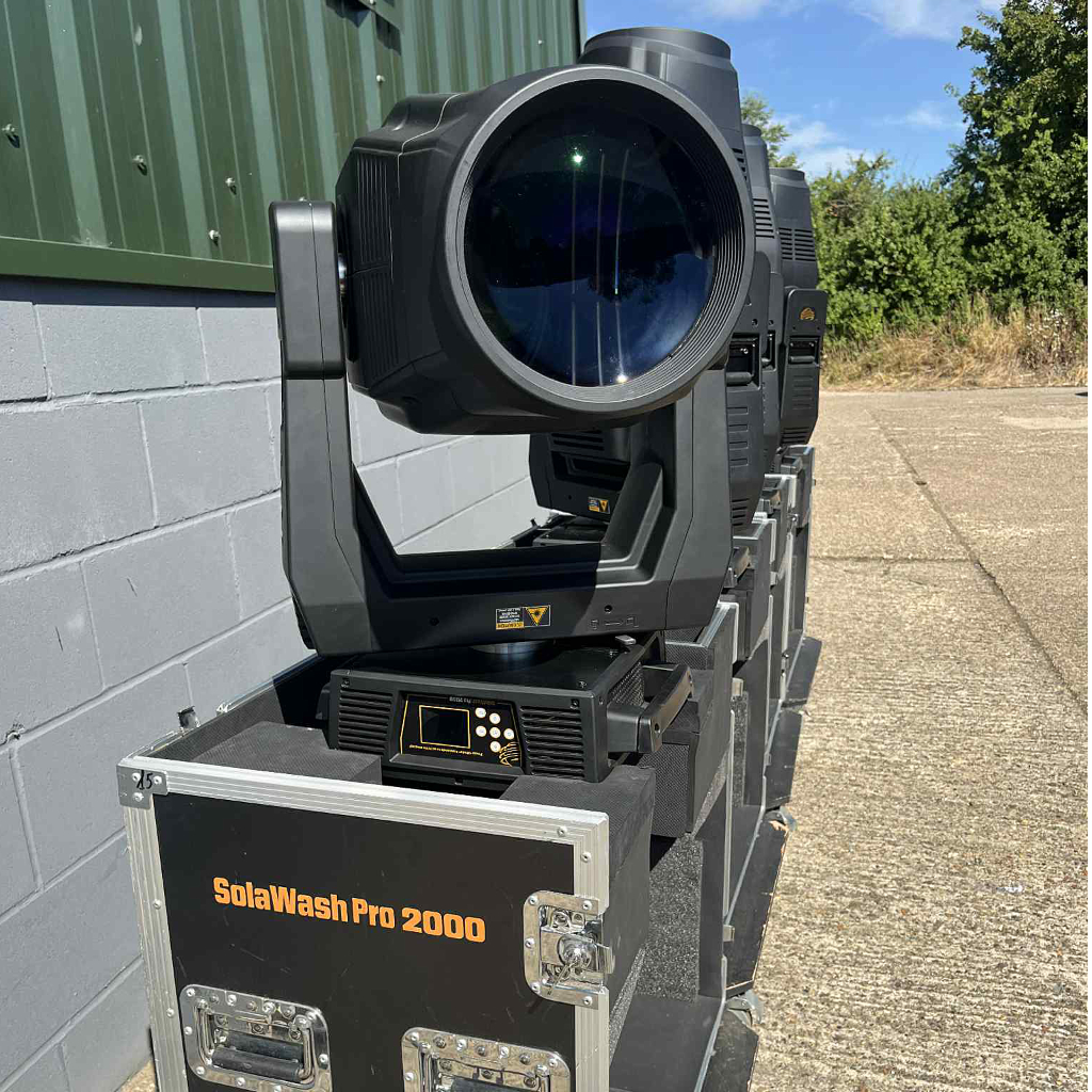 Used High End Systems Solawash pro 2000 for sale