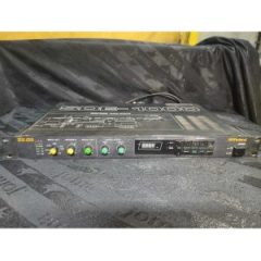 Roland SDE-1000 Digital Delay 1983 - 1989 - Black