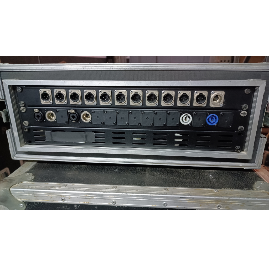 Used Behringer Press Rack Audio distribution for sale