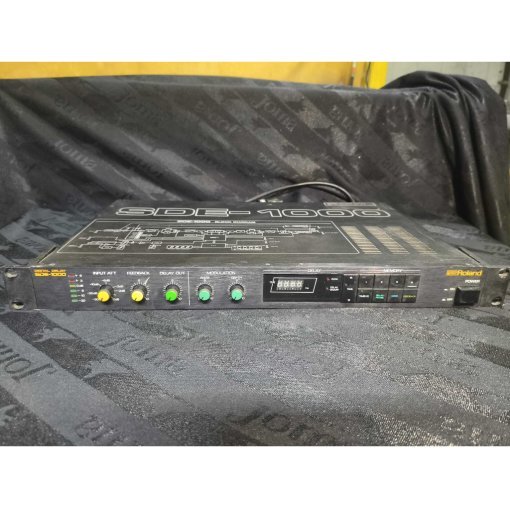 Used Roland SDE-1000 Digital Delay 1983 - 1989 - Black for sale