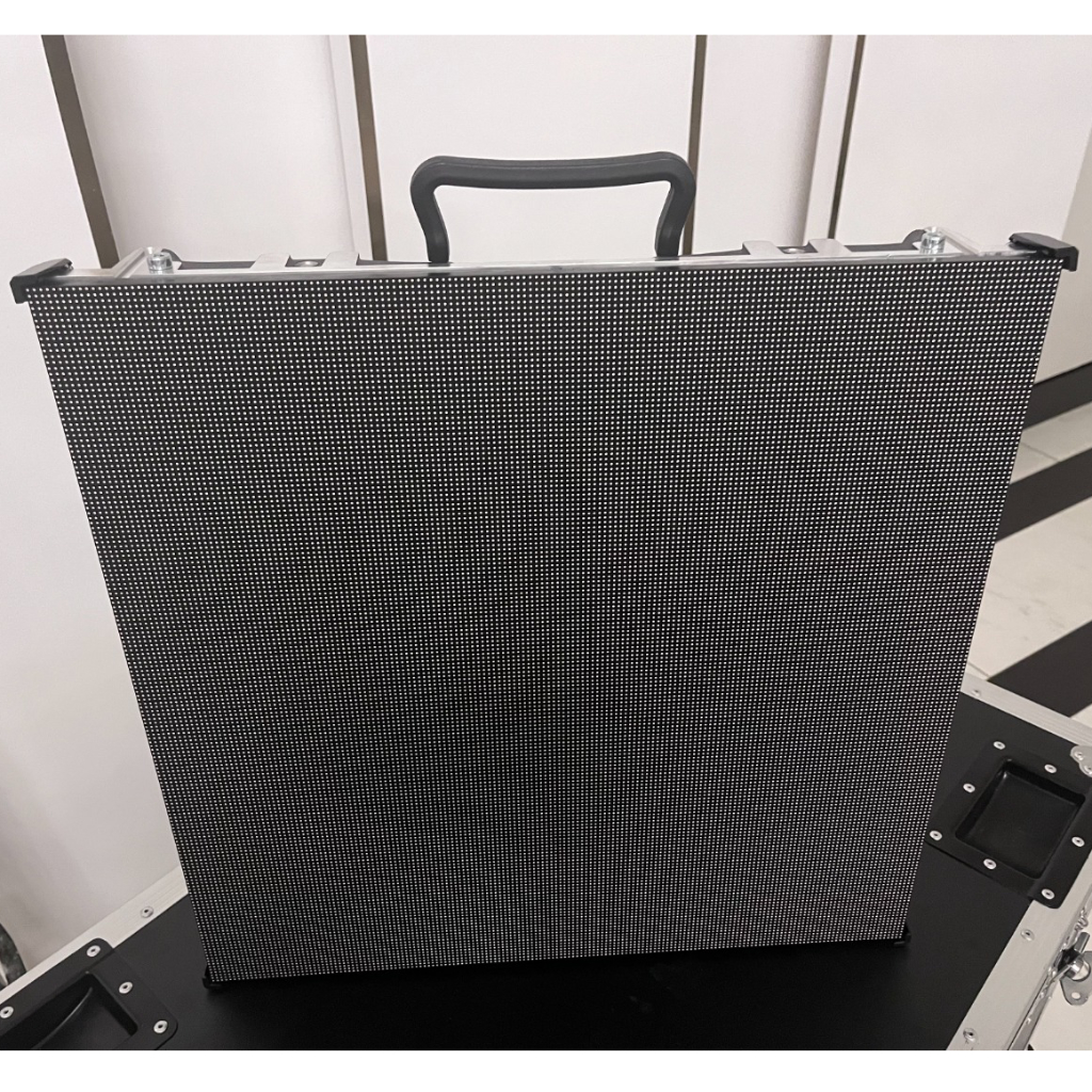 Used Chipshow C-Shine P2.97mm Outdoor 20sqm LED Package for sale