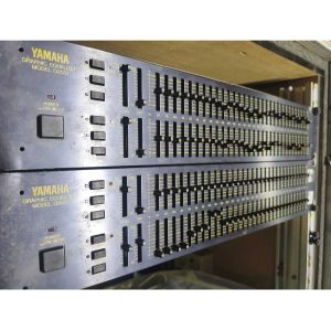 Yamaha Q2031B Dual-Channel Graphic Equalizer