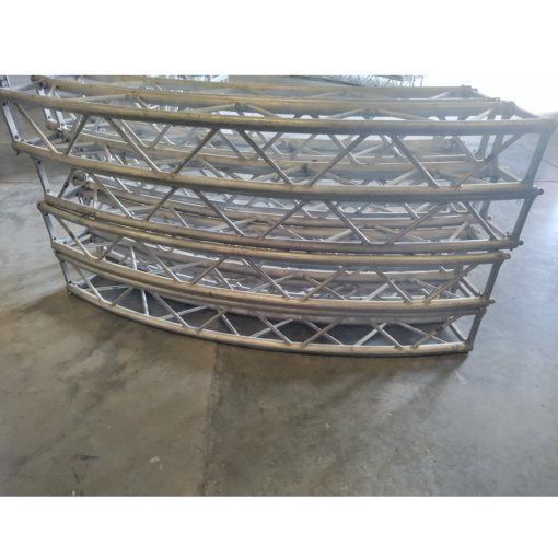 Used Litec 6 m circle truss - 8pcs 29cm x 29cm for sale