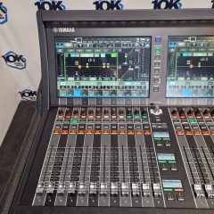 Used Yamaha DM7 w/ flight case for sale